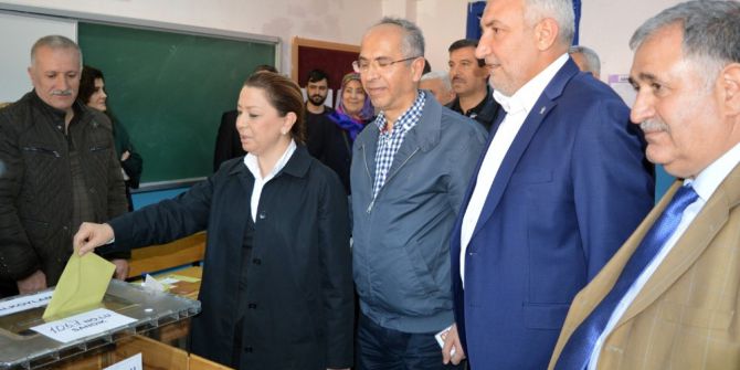 Ak Parti Genel Başkan Yardımcısı Çalık Oyunu Malatya’da Kullandı