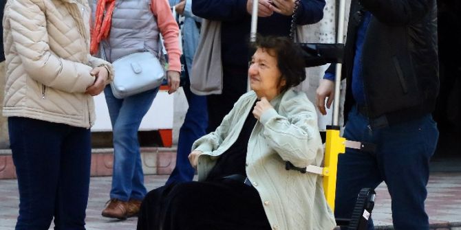 Yaşlı Ve Hastalar Da Sandık Başında