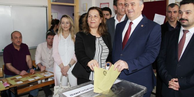 Mhp’li Akçay’dan ‘Huzur İçinde Bir Referandum’ Temennisi