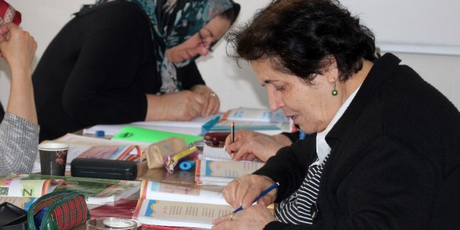 72 Yaşında Şarkı Söylemeyi Öğreniyor