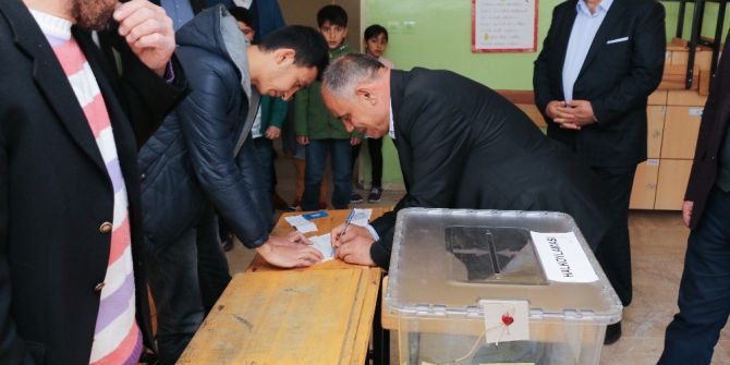 Başkan Öztürk: " 16 Nisan Asrın Seçimi"