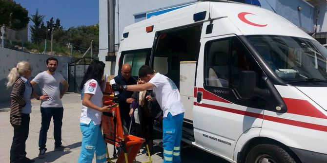 Kuşadası’nda Hastalar Ambulansla Oy Kullanmaya Geldi