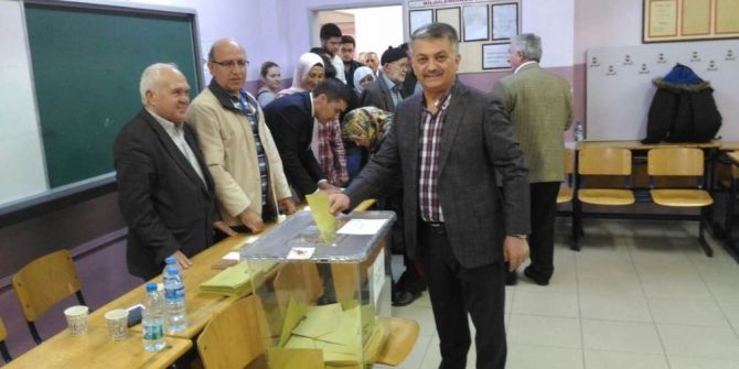 Vali Yazıcı Oyunu Kullandı