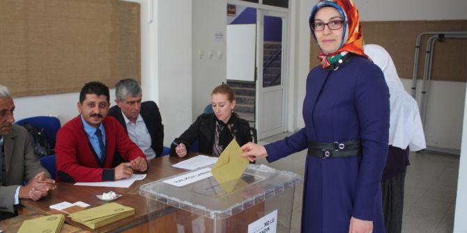 Başkan Güler, Ailesi İle Birlikte Sandıkta