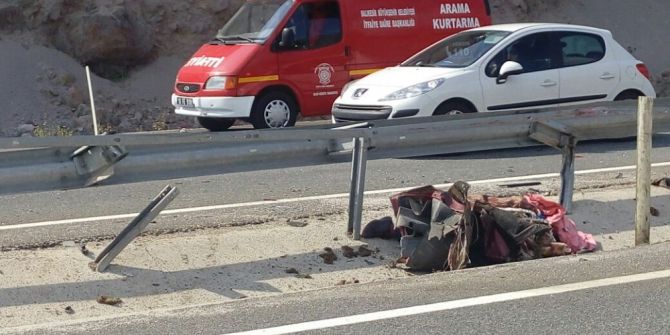 Balıkesir’de Trafik Kazası Bir Ölü, Üç Yaralı