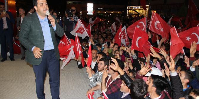 Hatay’da Referandum Kutlaması