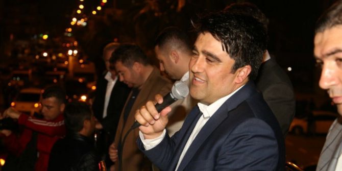 Ak Parti’liler Mersin’de Referandum Sonucunu Kutladı