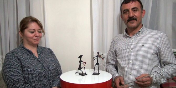 Sevgililer Gününe Hediye Alamayınca Hurda Metallerden Eşine Hediye Yaptı