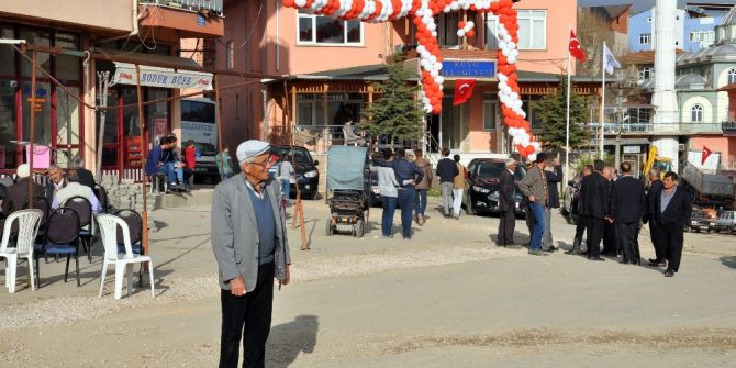 Yeniden Belde Statüsüne Kavuşan Kuşu, Yüzde 96.60 İle ’Evet’ Dedi