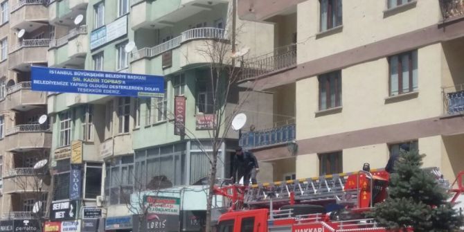 Başkan Topbaş’a Pankartlı Teşekkür