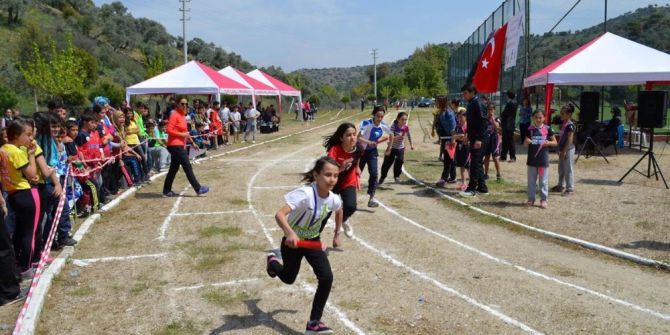 Koçarlı’da Atletizm Şenlikleri Düzenlendi