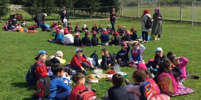 Ağaçlandırmaya Minik Öğrencilerden Katkı