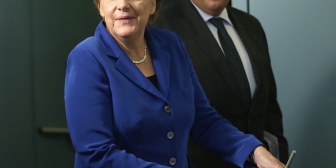 Merkel’den Diyalog Çağrısı
