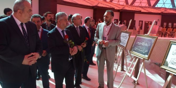 Türk Dünyası Bilim Kültür Ve Sanat Merkezi İlk Kez Kapılarını Halka Açtı