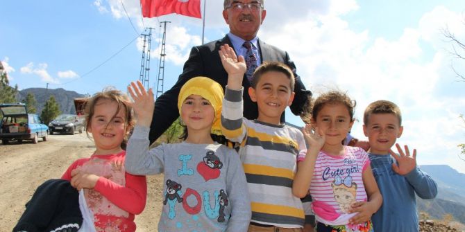 Ziyaret’e Dev Bayrak