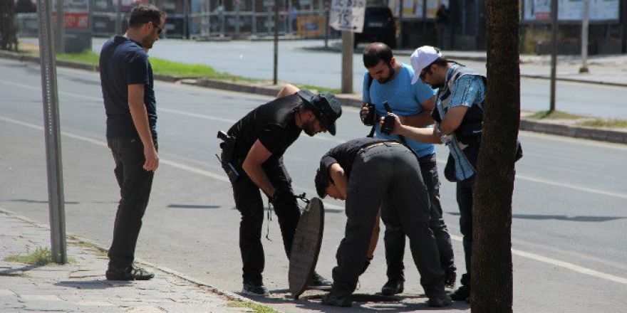 Diyarbakır’da Hdp Mitingi Öncesi Alanda Bomba Araması Yapıldı