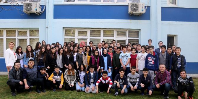 İhlas Koleji Öğrencileri Teog Öncesi Stres Attılar