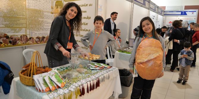 Ortaokul Öğrencilerinin Projeleri Üniversitede Sergileniyor