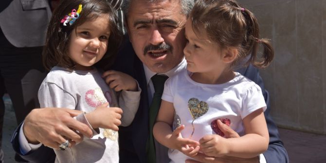 Özel Çocuklar Başkan Amcalarına Teşekkür Etti