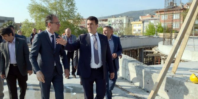 Demirtaş Kültür Merkezi Hızla Yükseliyor