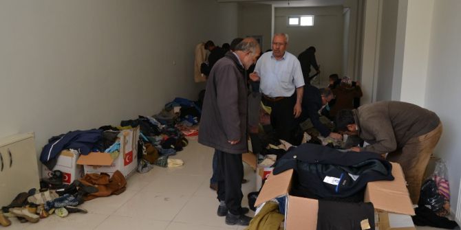 Kulu’da Kızılay’dan İhtiyaç Sahiplerine Yardım