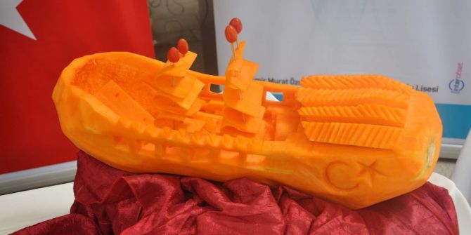 Öğrenciler Yiyecek İşleme Sanatındaki Hünerlerini Sergiledi