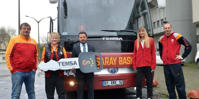Galatasaray Yeni Otobüsüne Kavuştu