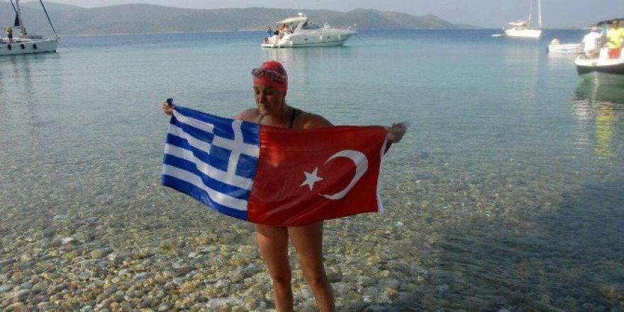 Kuşadası’ndan Samos Adası’na Yüzdü