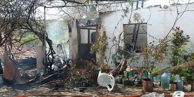 Evi Yanan Ailenin Yardımına Büyükşehir Koştu