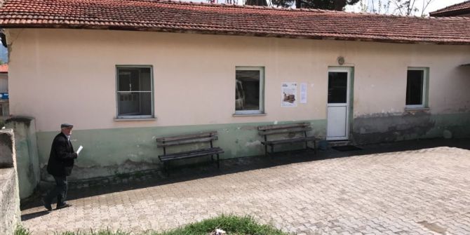 Selendili Üreticiler İçin Modern Hizmet Binası