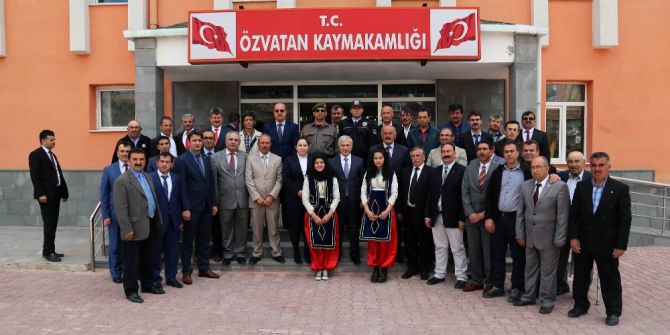 Vali Kamçı Özvatan’da Muhtarlarla Buluştu