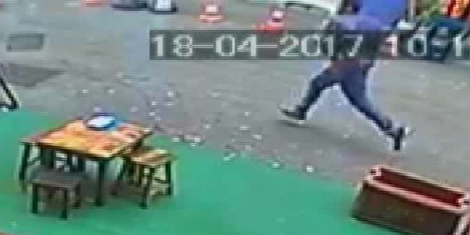 Patronunu Öldüren Zanlı Kaçarken Kameralara Yakalandı