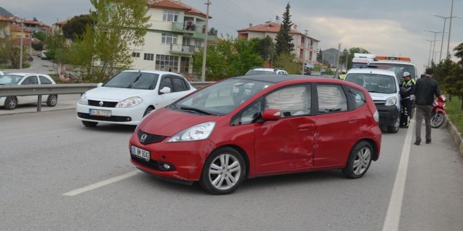 Kula’da Trafik Kazası: 1 Yaralı
