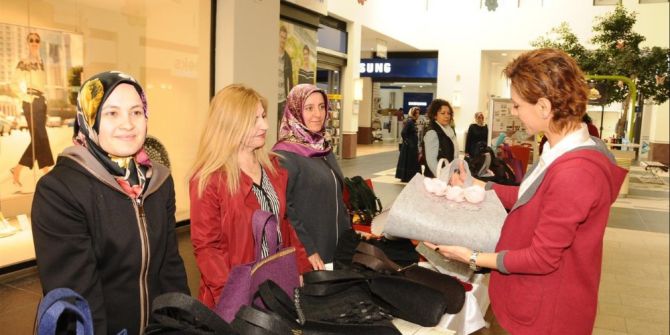 Kadınların Ürettiği Ürünler Görücüye Çıktı