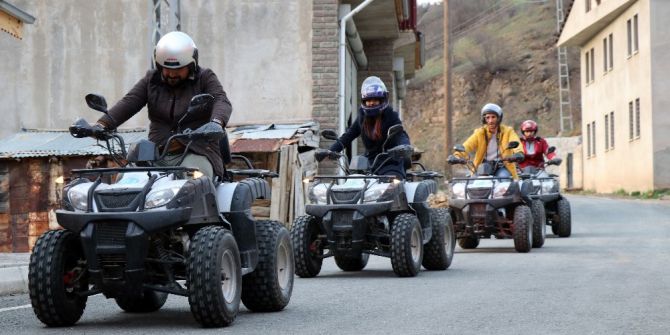 Develerle Gezilen Eski Kervan Yolunda Şimdi Atv’ler İle Gezecekler