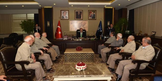 Huzurevi Sakinlerinden ‘Umre’ Teşekkürü