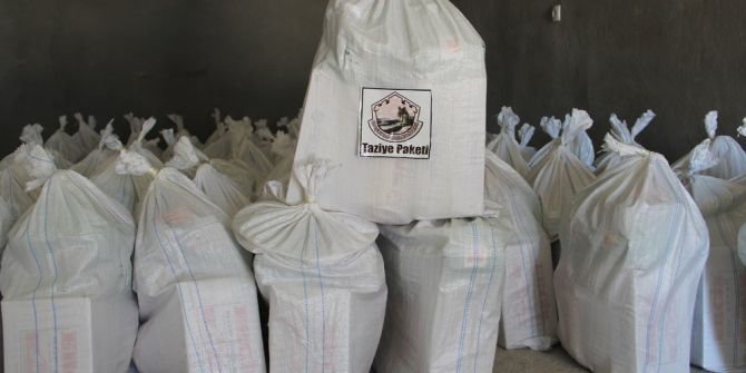 Başkale Belediyesinden İhtiyaç Sahiplerine Yardım