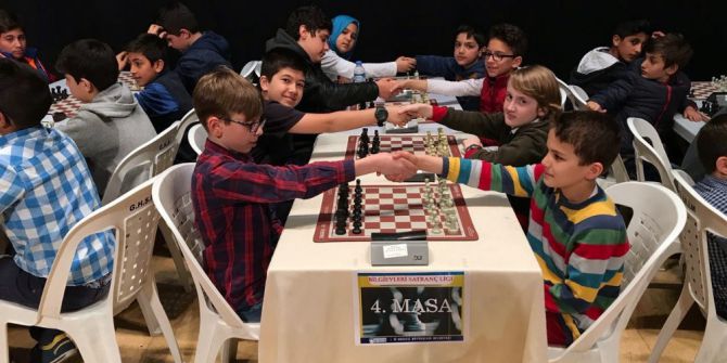 Bilgievi Satranç Turnuvasında Dördüncü Etap Tamamlandı