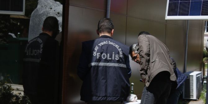 Antalya’da Molotof Görünümlü Şişe Panik Oluşturdu