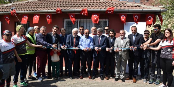 Başkan Üzülmez, Kobidos’un Açılış Kurdelesini Kesti