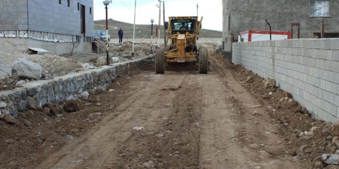 Çaldıran’da Altyapı Çalışması