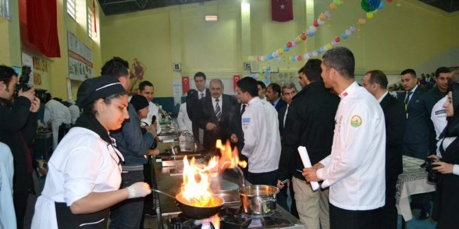 Öğrenciler Arasında ‘Yemek Yarışması’ Düzenlendi