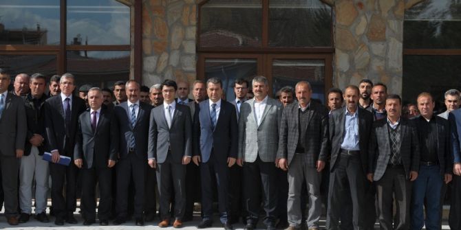 Vali Çelik, Günyüzü İlçesindeki Mahalle Muhtarlarıyla Bir Araya Geldi