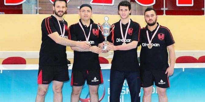 Divapan 10 Yıldır Şampiyonlu Bırakmıyor