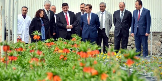 Vali Arslantaş, Bahçe Kültürleri Araştırma Enstitüsü Müdürlüğü’nü Ziyaret Etti