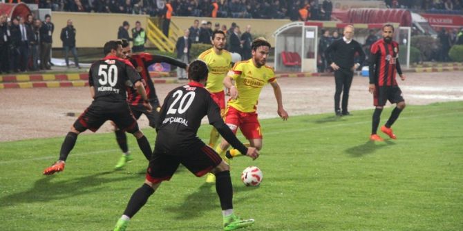 Evkur Yeni Malatyaspor’da Kan Kaybı Sürüyor