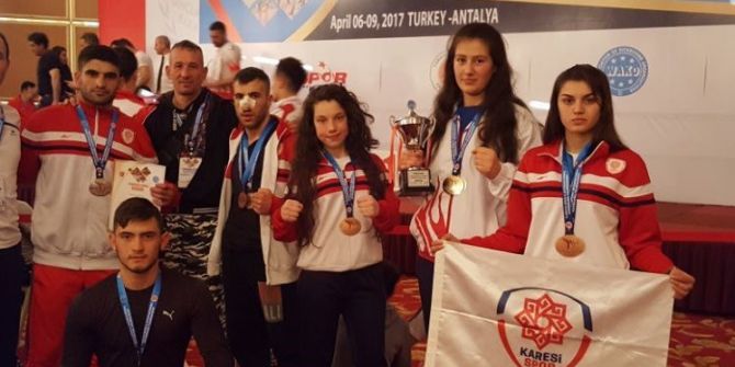 Karesispor’lu Melek Sarı, Türkiye Şampiyonu