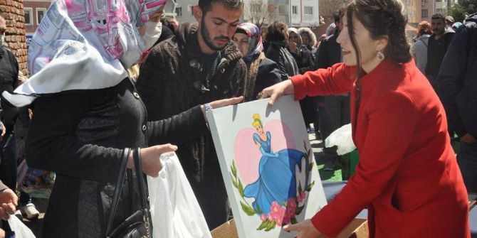 ’Lösev İyilik Tırı’ Eskişehir’de