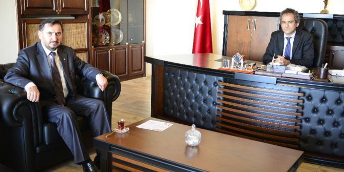 Civak’tan Rektör Özer’e Teşekkür Ziyareti