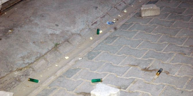 Sokakta Oyun Oynarken Kavgadaki Kurşunların Hedefi Oldu